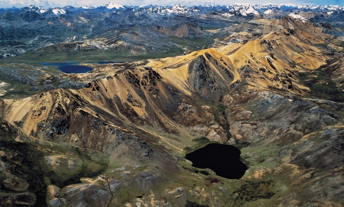 The Andes mountain range between Lima and Cerro de Pasco east of Canta.